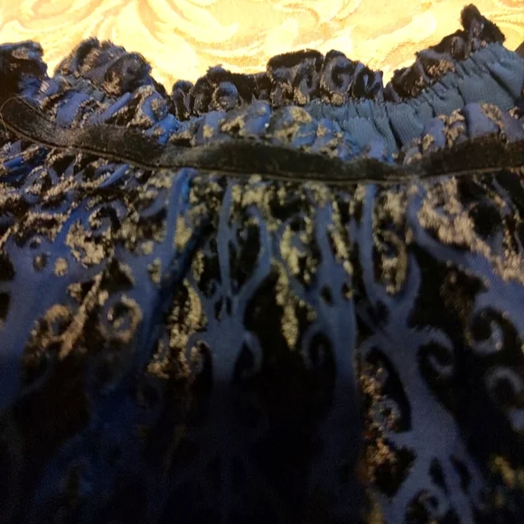 🐦 Beautiful Max Studio Flocked Velvet Scrolled Damask Camisole Tank Blouse - XL - Picture 10 of 16